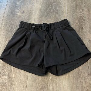Lululemon trouser short